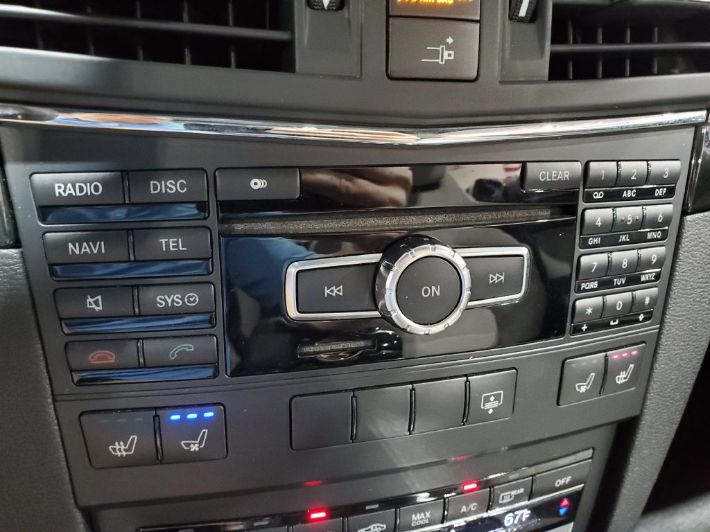 Used 2013 Mercedes-Benz E 350 Coupe image 29