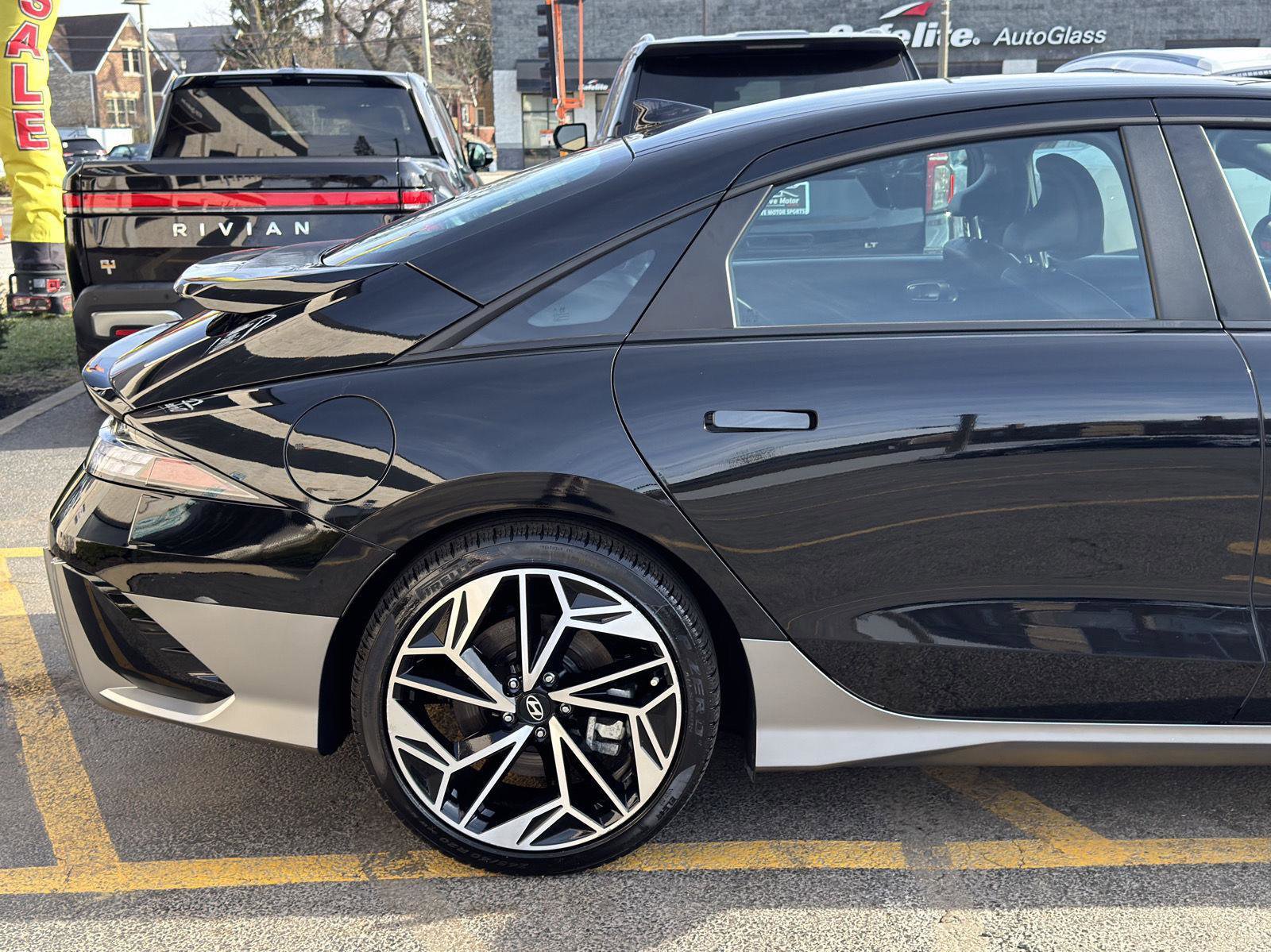 Used 2023 Hyundai Ioniq 6 SEL image 10