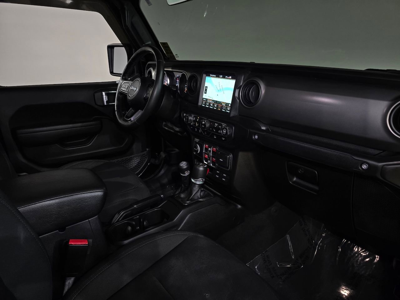 Used 2021 Jeep Gladiator Willys image 35