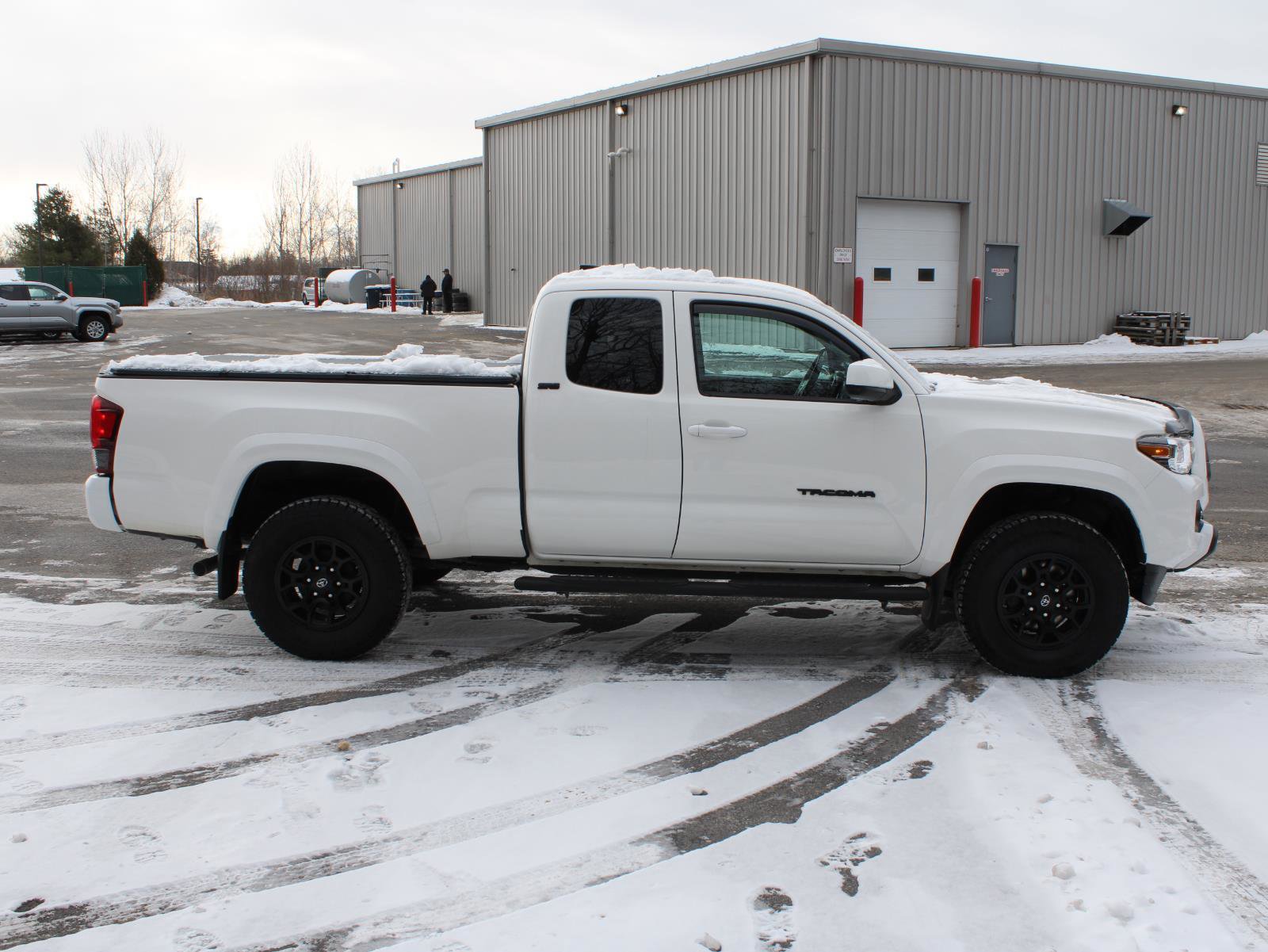 Certified 2021 Toyota Tacoma SR5 image 4
