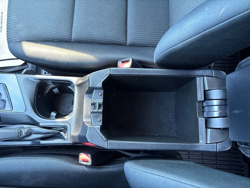 Used 2017 Toyota RAV4 LE w/ All Weather Liner Package image 28