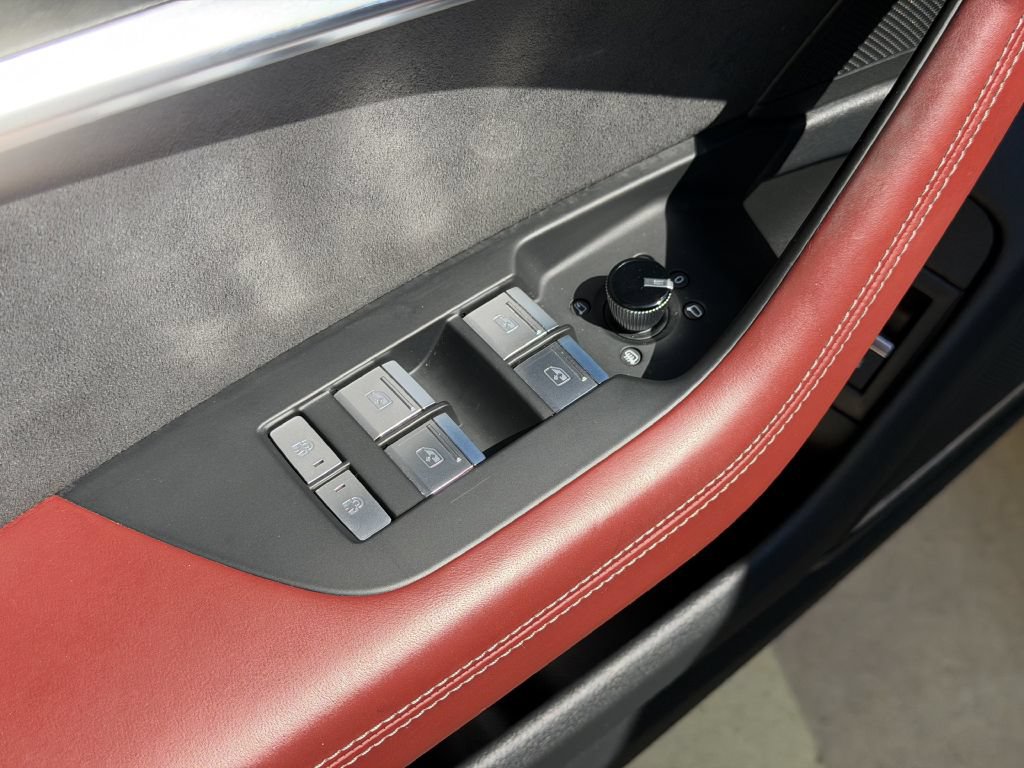 Used 2022 Audi S6 Premium Plus AWD/4WD image 24