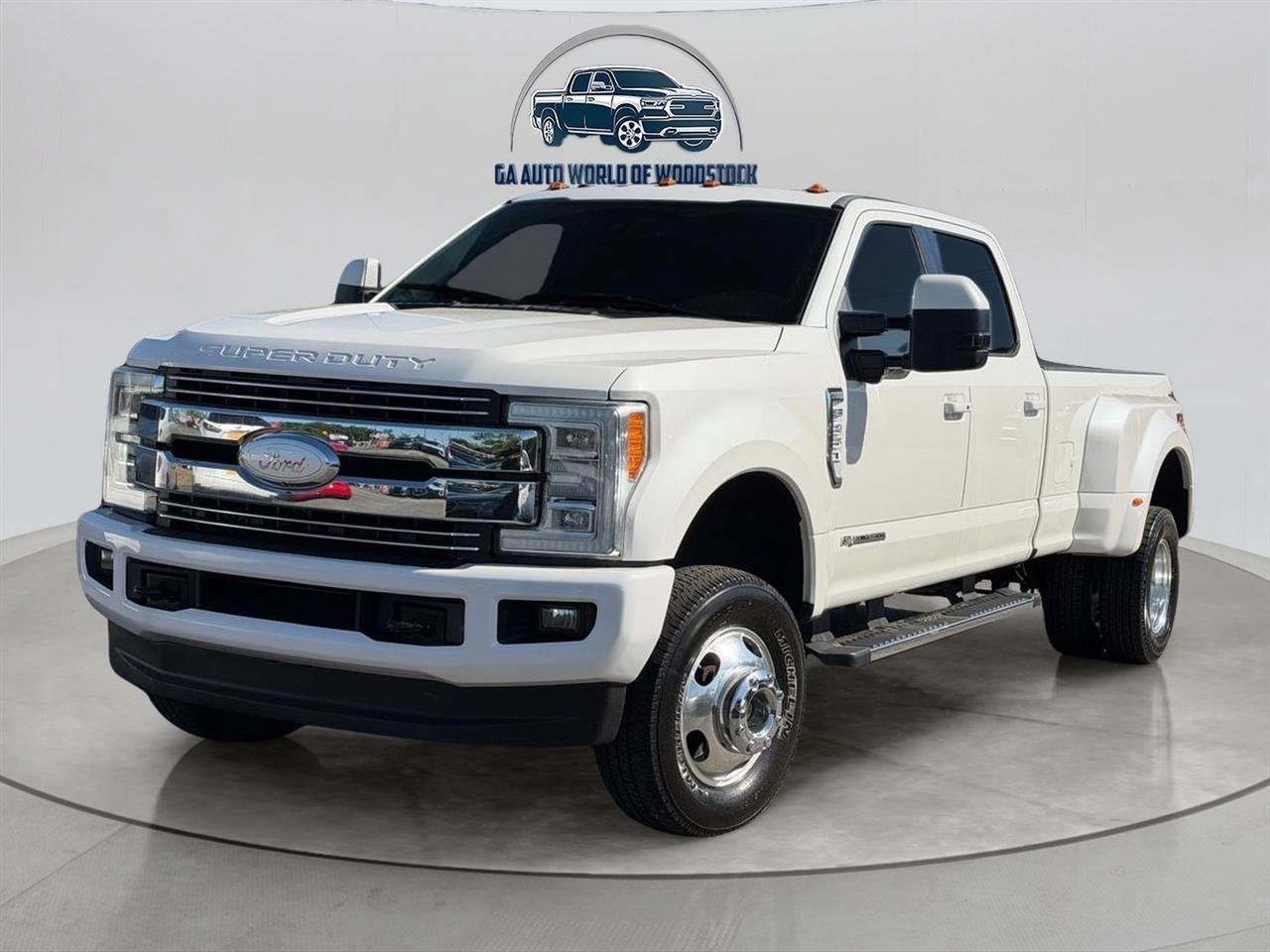 Used 2018 Ford F350 Lariat w/ Lariat Ultimate Package image 3