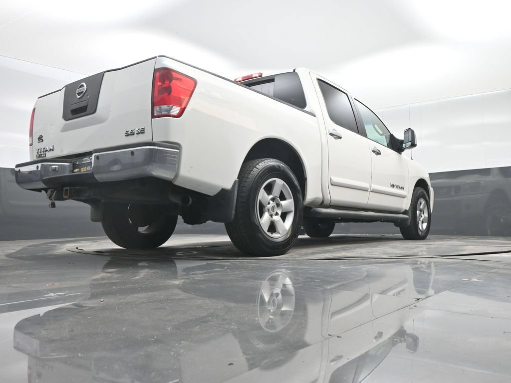 Used 2005 Nissan Titan SE w/ (T01) Tow Pkg AWD/4WD image 30