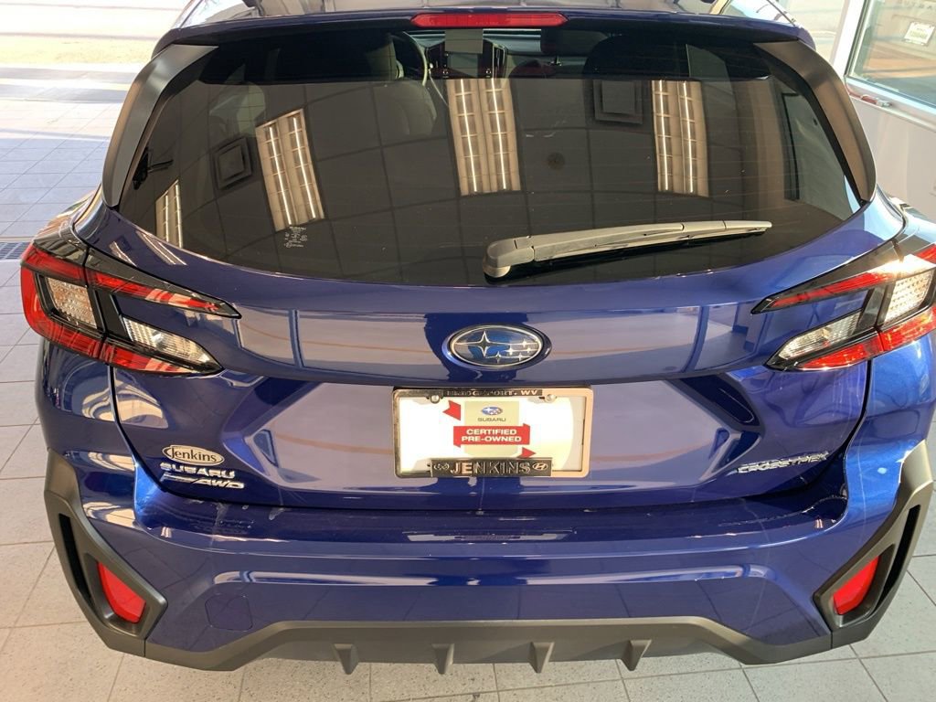 Certified 2025 Subaru Crosstrek 2.0i Premium image 15