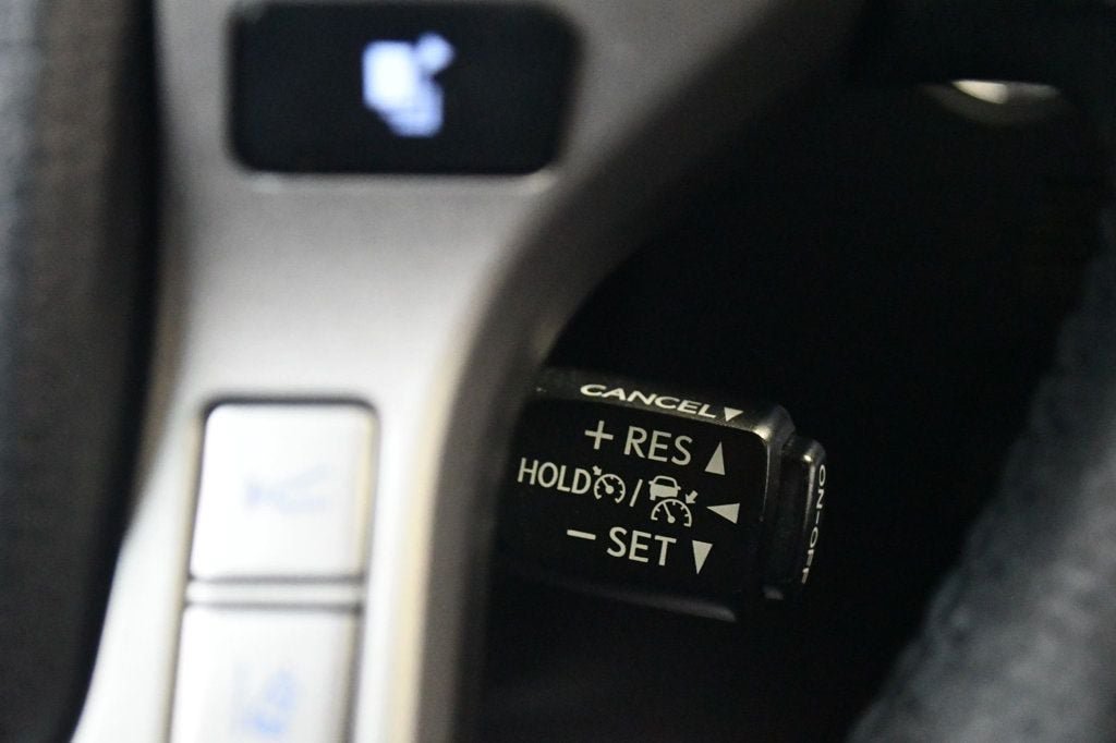 Used 2020 Toyota 4Runner Limited AWD/4WD image 68
