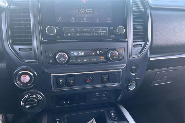 Used 2024 Nissan Titan SV w/ SV Convenience Package image 31