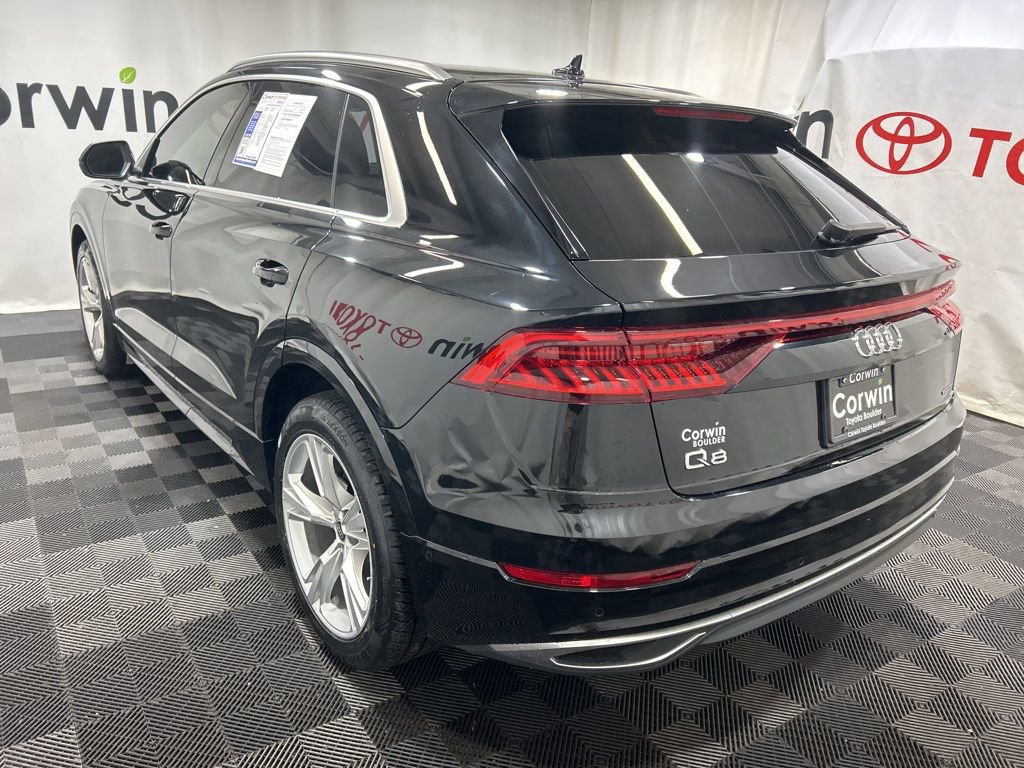 Used 2023 Audi Q8 Prestige w/ Prestige Package image 5