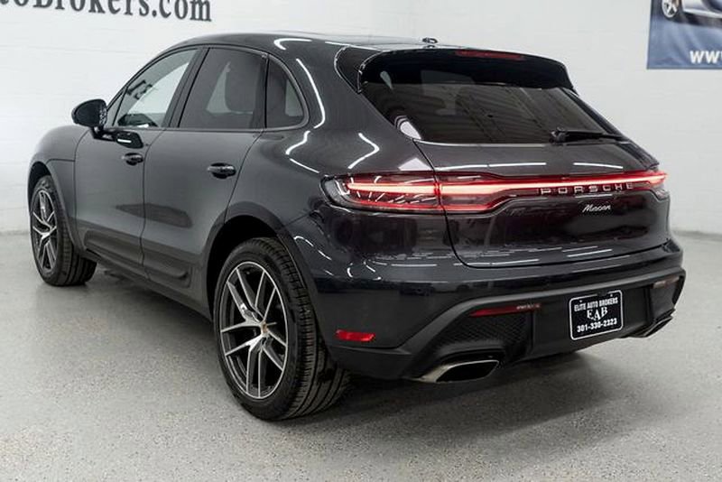 Used 2023 Porsche Macan image 6