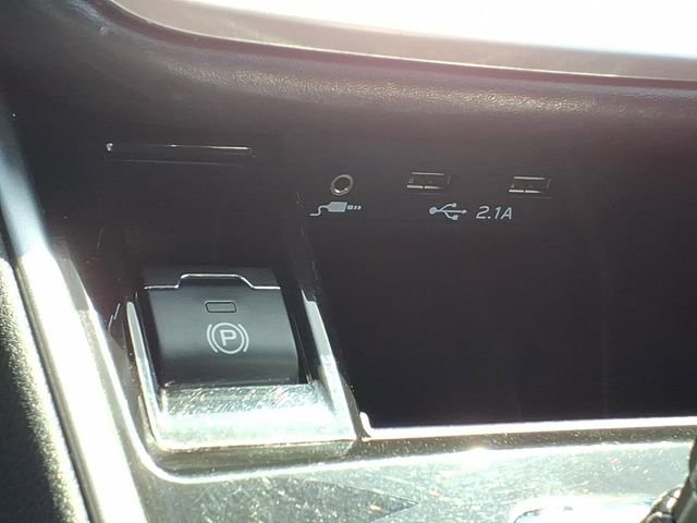 Used 2020 Subaru Outback Premium w/ Popular Package #1 image 17