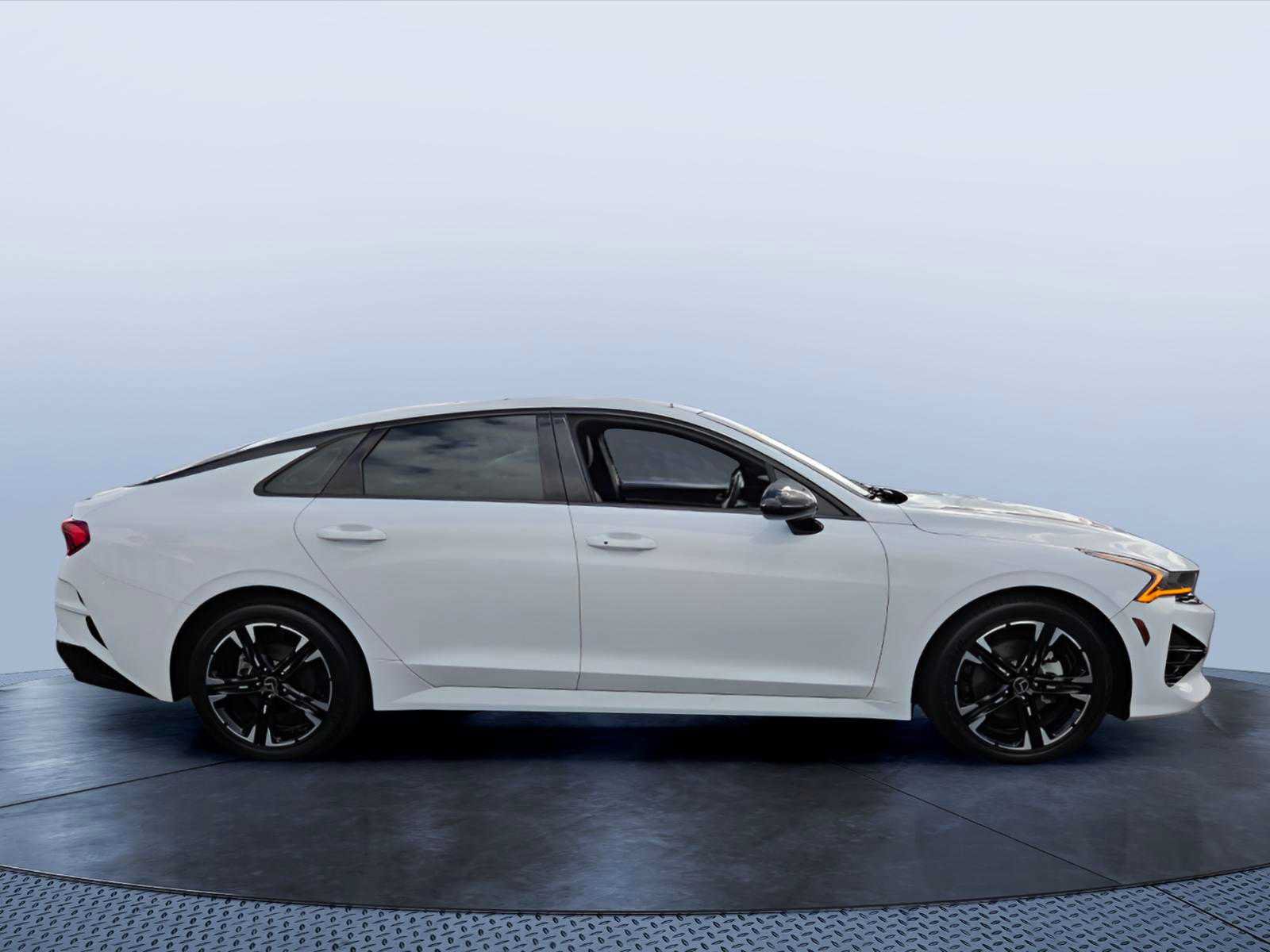 Used 2023 Kia K5 GT-Line FWD image 7