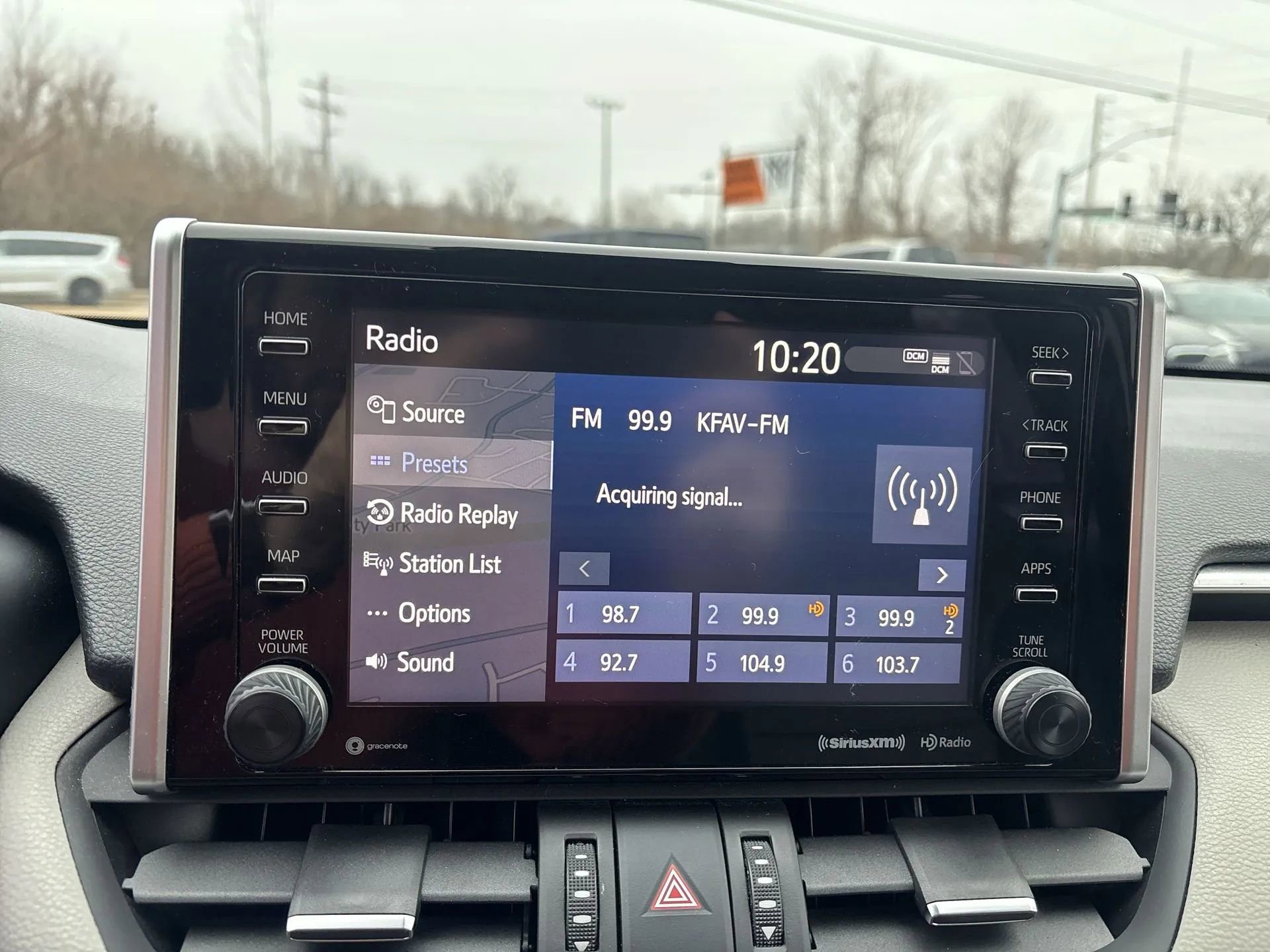 Used 2019 Toyota RAV4 Limited w/ Carpet Mat Package image 12