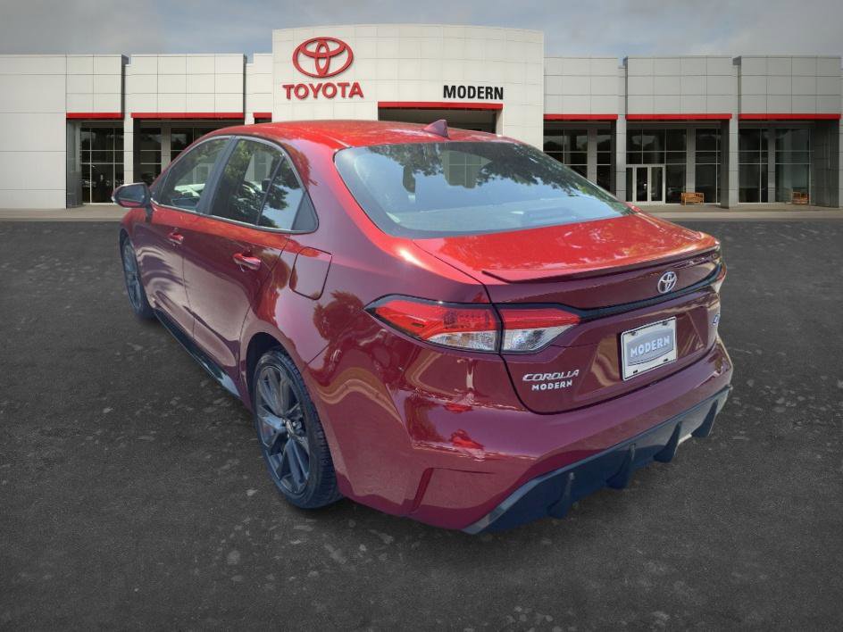 Certified 2025 Toyota Corolla SE FWD image 6