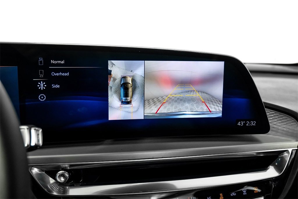 Used 2024 Cadillac Lyriq Luxury w/ LPO, Floor Liner Package image 22