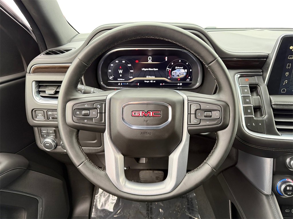 Used 2023 GMC Yukon SLE image 12