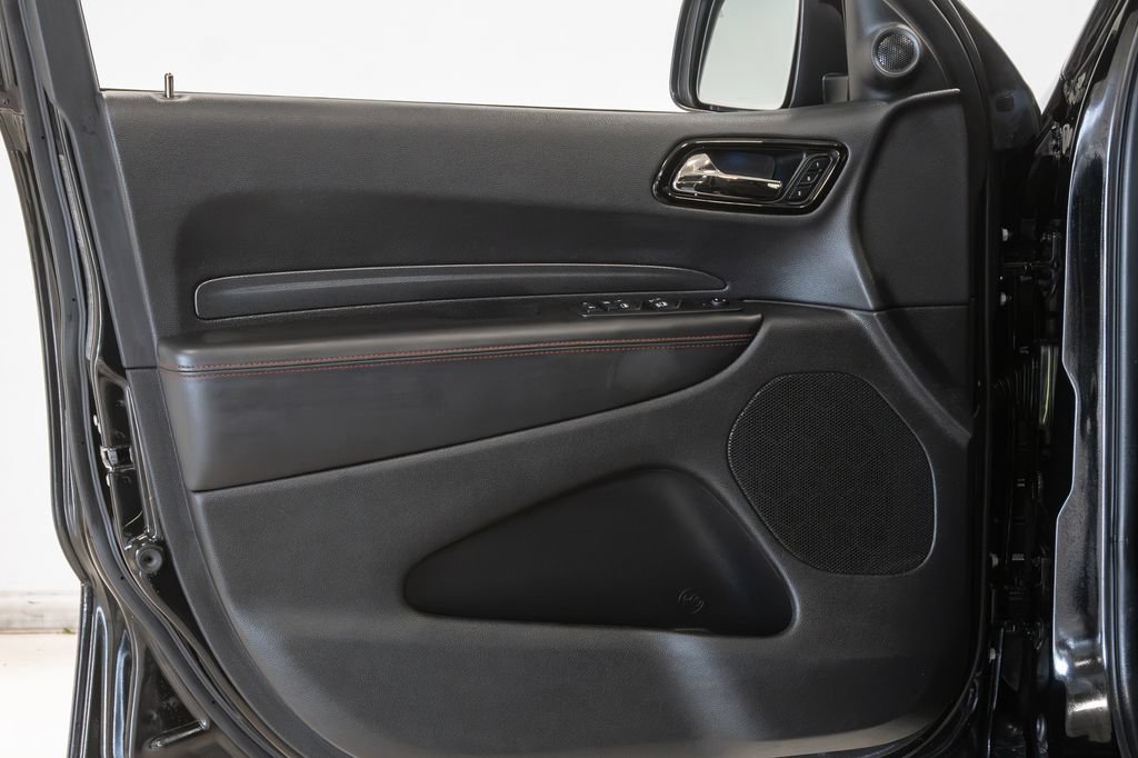 Used 2023 Dodge Durango R/T AWD/4WD image 8
