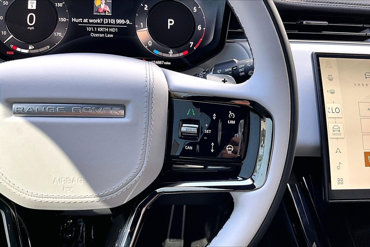 Certified 2025 Land Rover Range Rover Sport Dynamic SE image 19