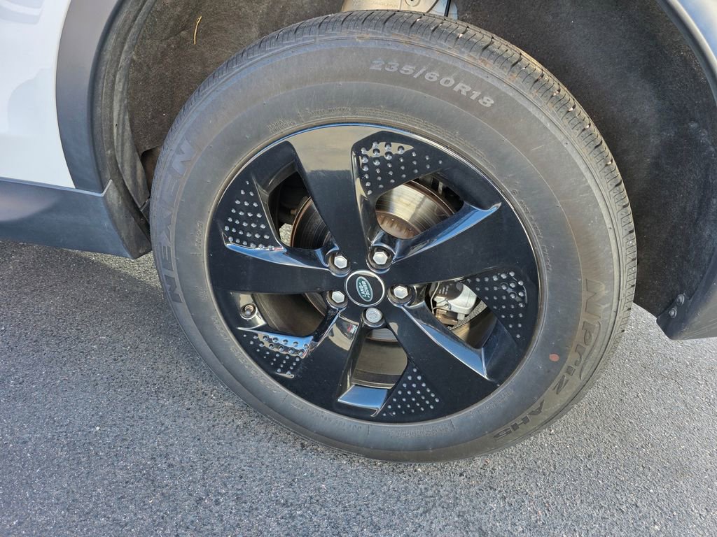Used 2020 Land Rover Discovery Sport S image 8