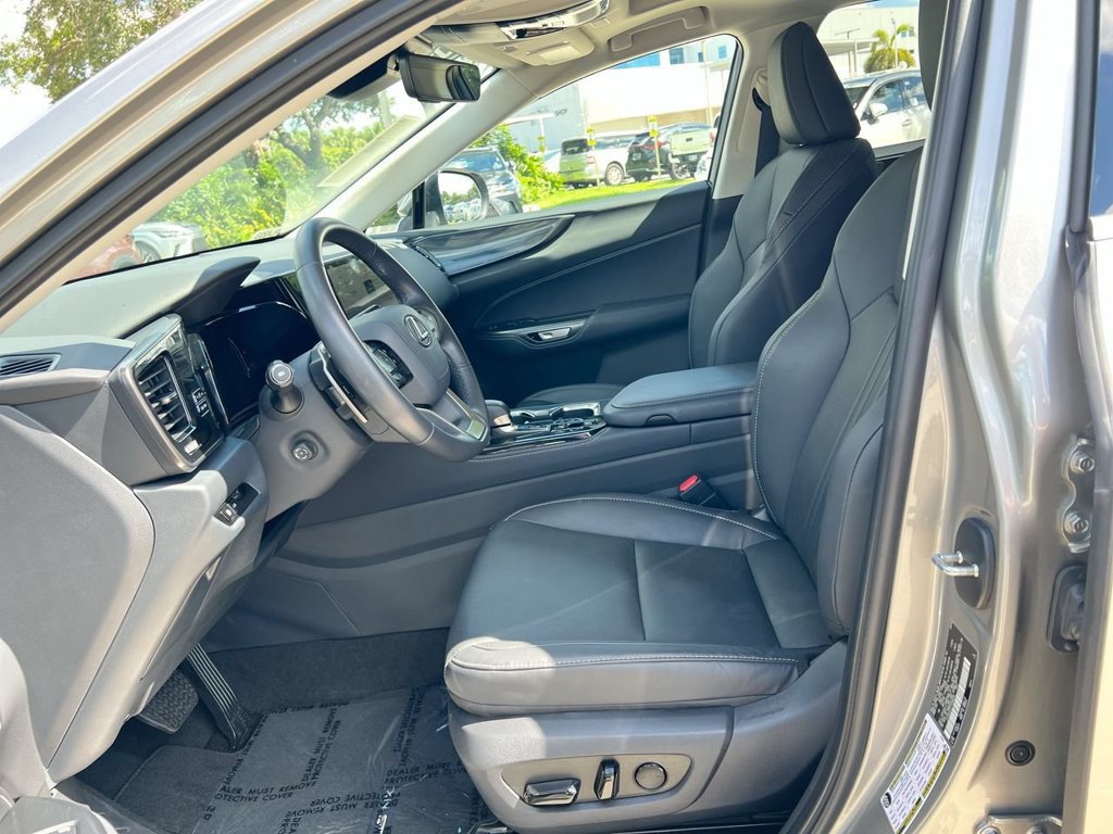 Certified 2026 Lexus NX 350 AWD w/ Accessory Package (Z1) image 12