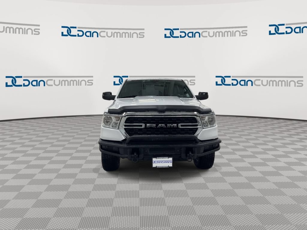 Used 2023 RAM 1500 Big Horn AWD/4WD image 3