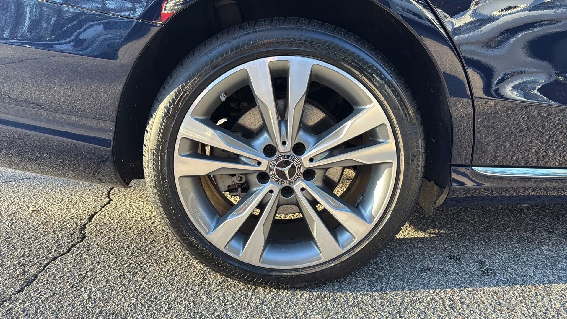 Used 2018 Mercedes-Benz C 300 4MATIC Sedan image 11