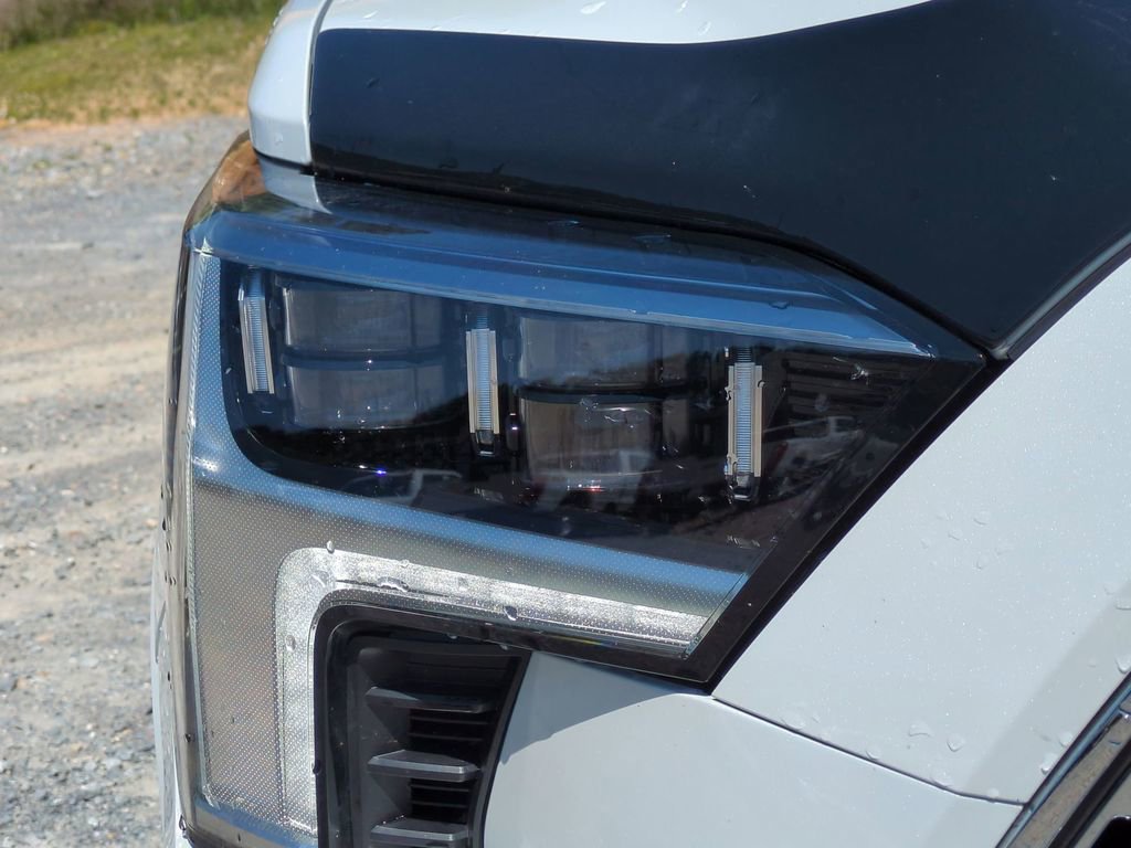 Used 2025 Toyota Sequoia Capstone image 13