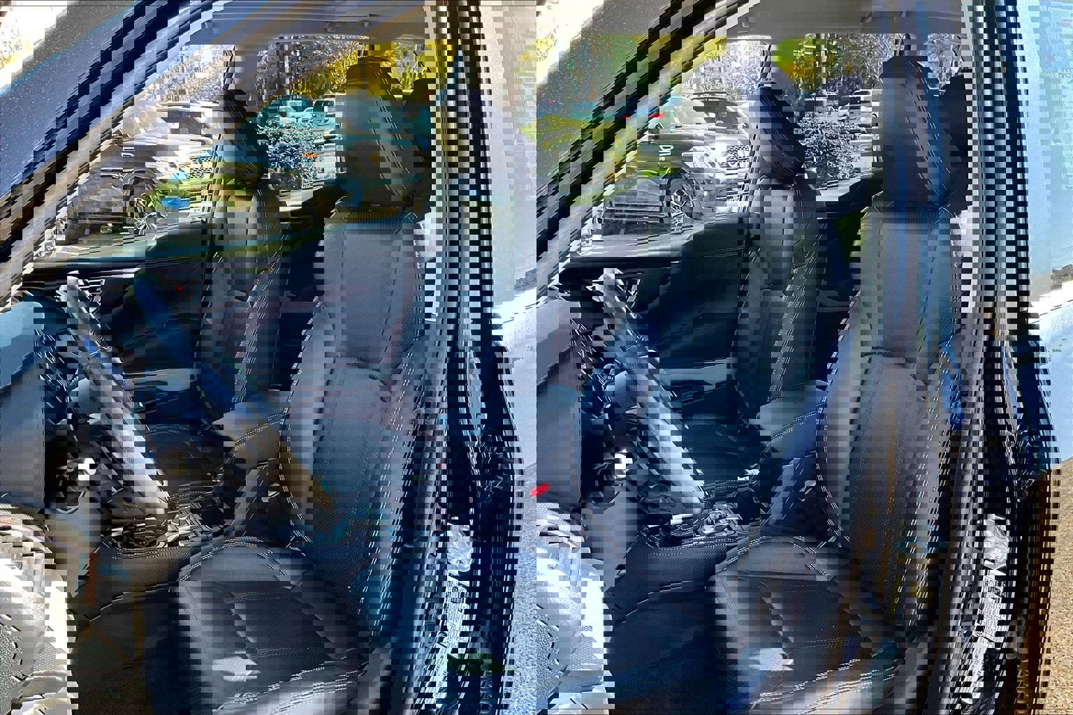 Used 2022 Subaru Forester Limited image 27