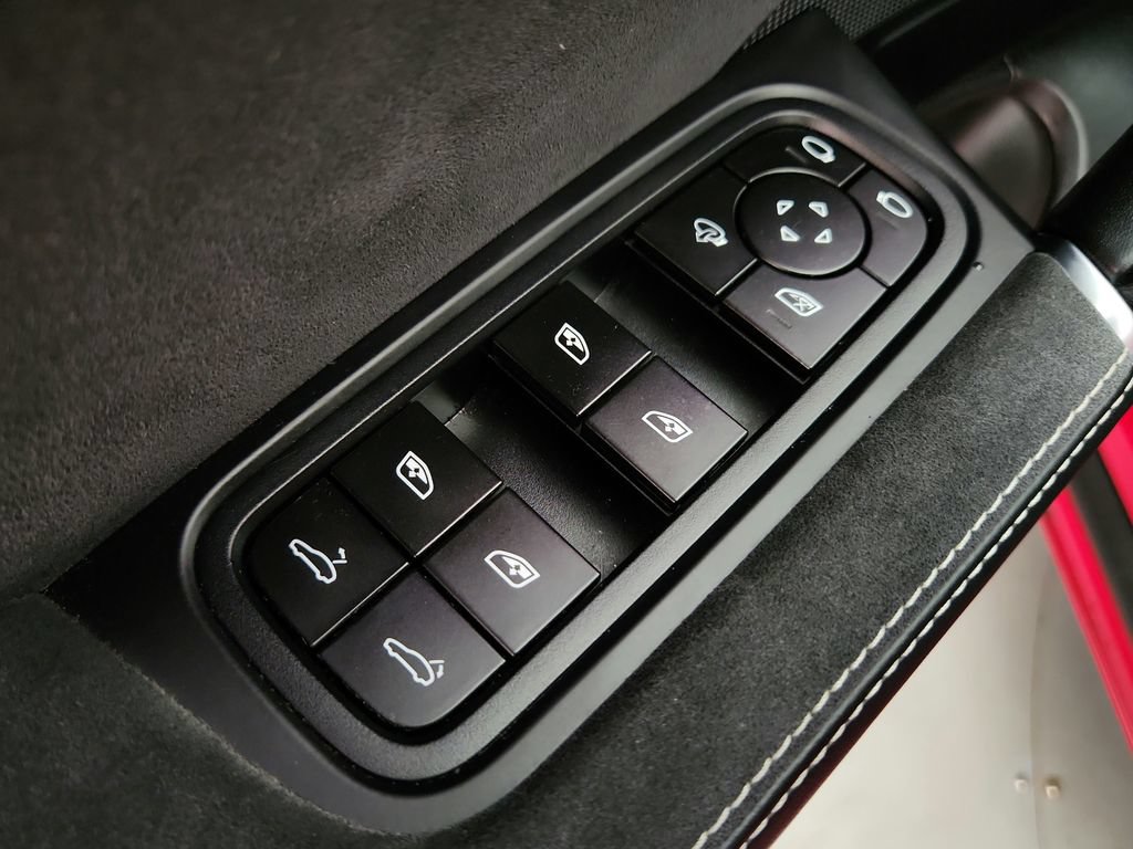 Used 2023 Porsche Cayenne GTS AWD/4WD image 22