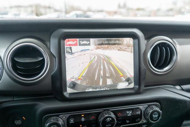 Used 2021 Jeep Gladiator Rubicon w/ Dual Top Group image 28