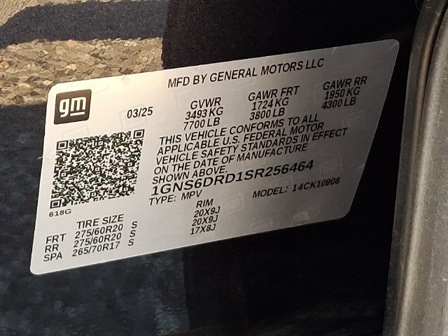 Used 2025 Chevrolet Suburban Z71 AWD/4WD image 28