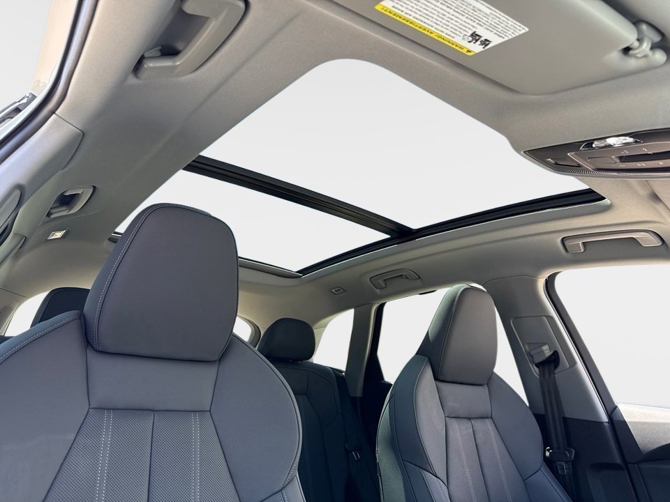 Certified 2025 Audi Q5 2.0T Premium Plus w/ Premium Plus image 10