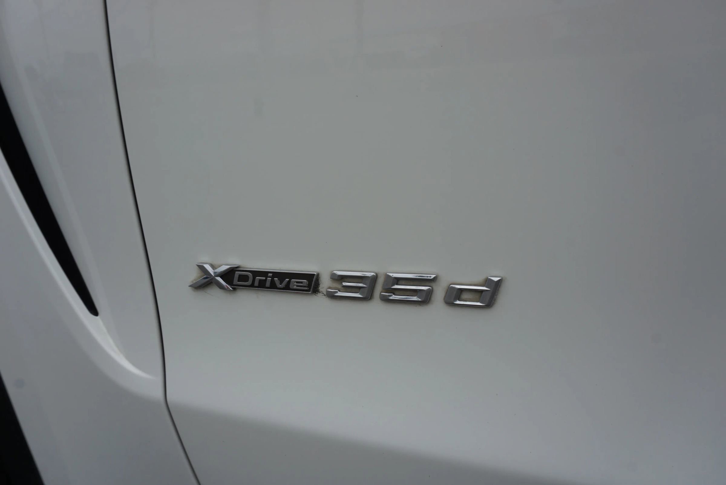 Used 2015 BMW X5 xDrive35d image 11