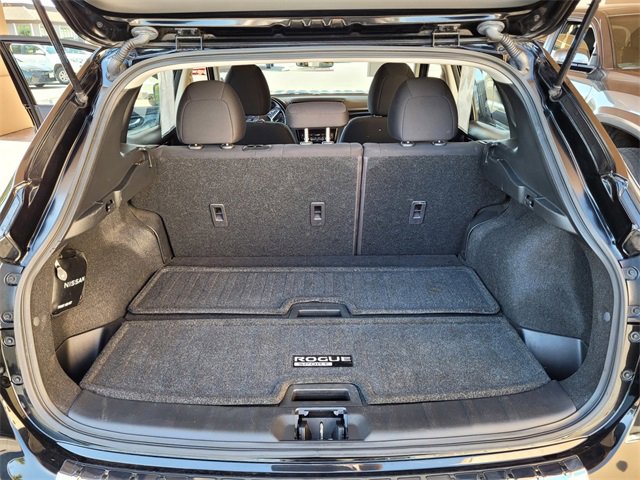 Used 2022 Nissan Rogue Sport SV image 33