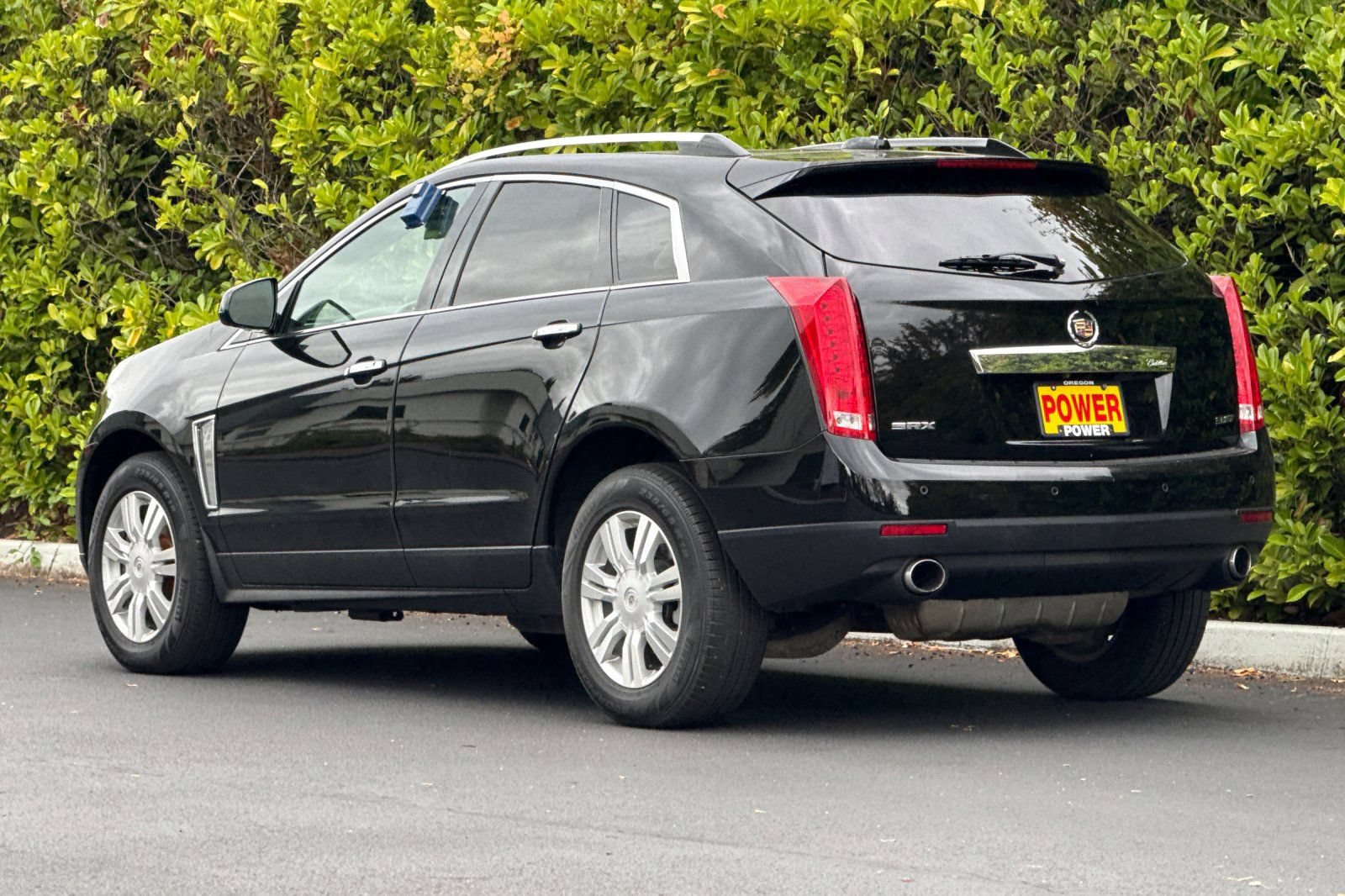 Used 2016 Cadillac SRX Luxury w/ Driver Awareness Package FWD image 6