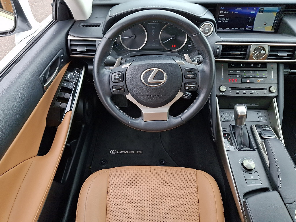 Used 2019 Lexus IS 300 AWD w/ Navigation Package image 12