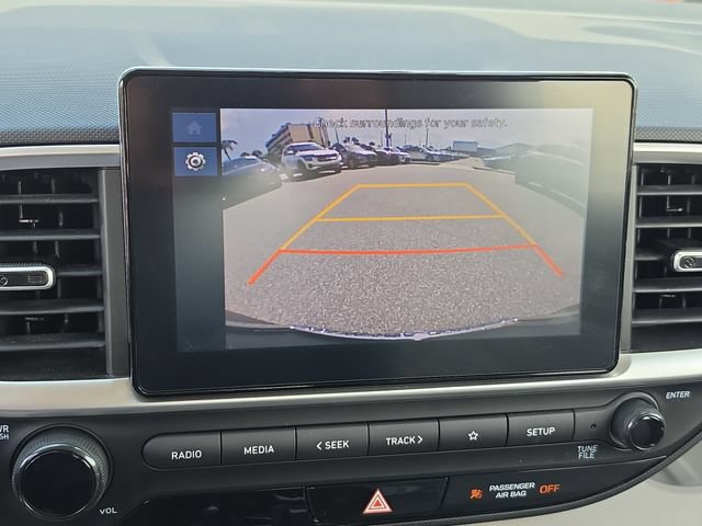 Used 2024 Hyundai Venue SEL FWD image 23
