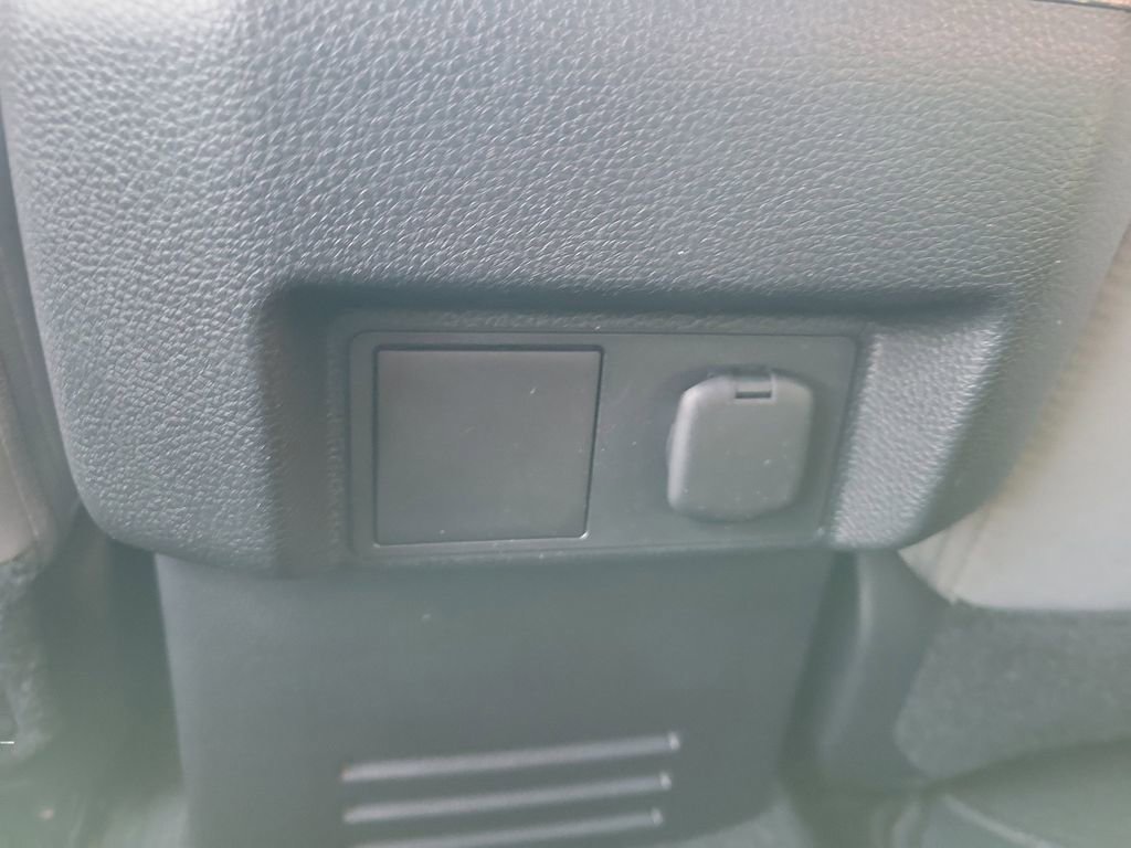 Used 2024 Toyota Tacoma SR5 image 11