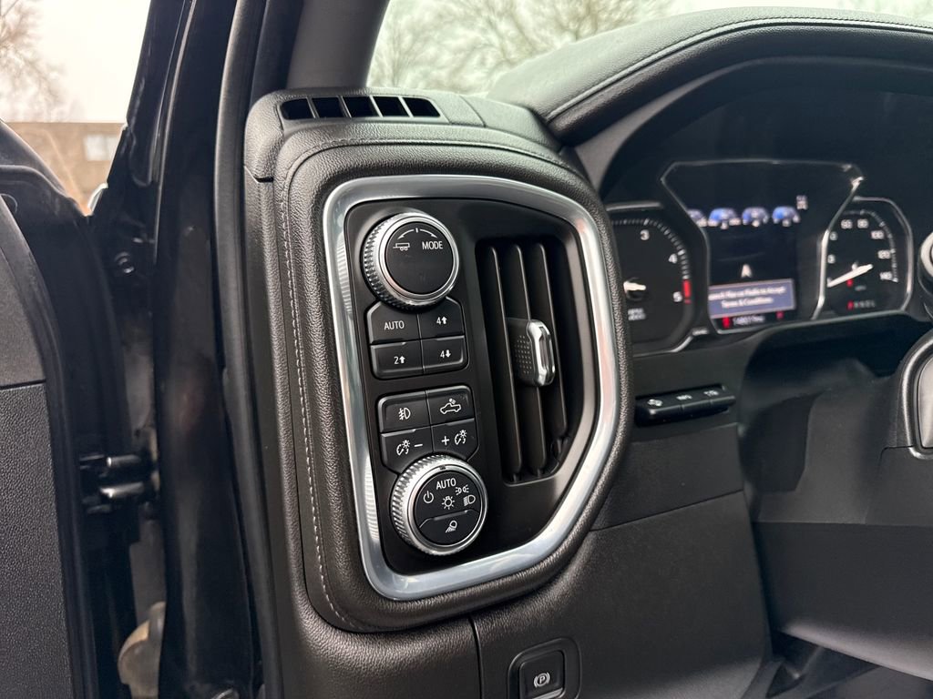 Used 2023 GMC Sierra 2500 Denali w/ Denali Black Diamond Edition image 29