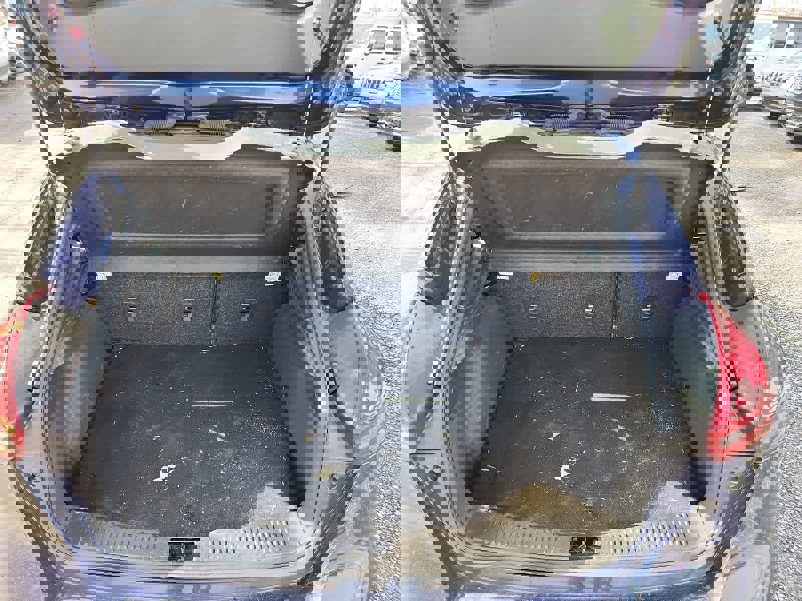 Used 2017 Ford Focus ST image 25