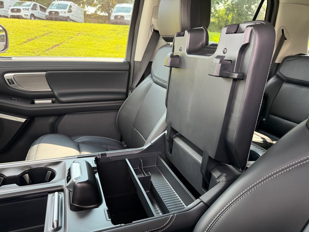 New 2026 Ford Expedition Platinum w/ Driver's Package AWD/4WD image 25