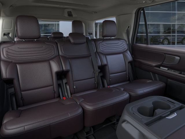 New 2025 Ford Expedition Platinum w/ Platinum Ultimate Package AWD/4WD image 11