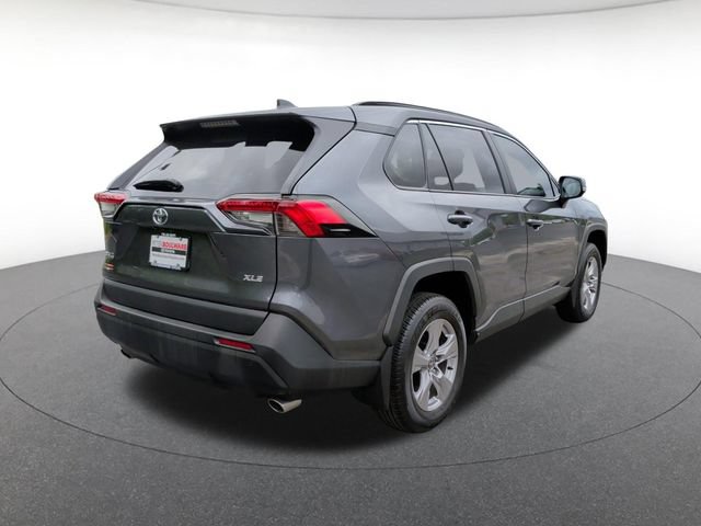Used 2025 Toyota RAV4 XLE FWD image 6