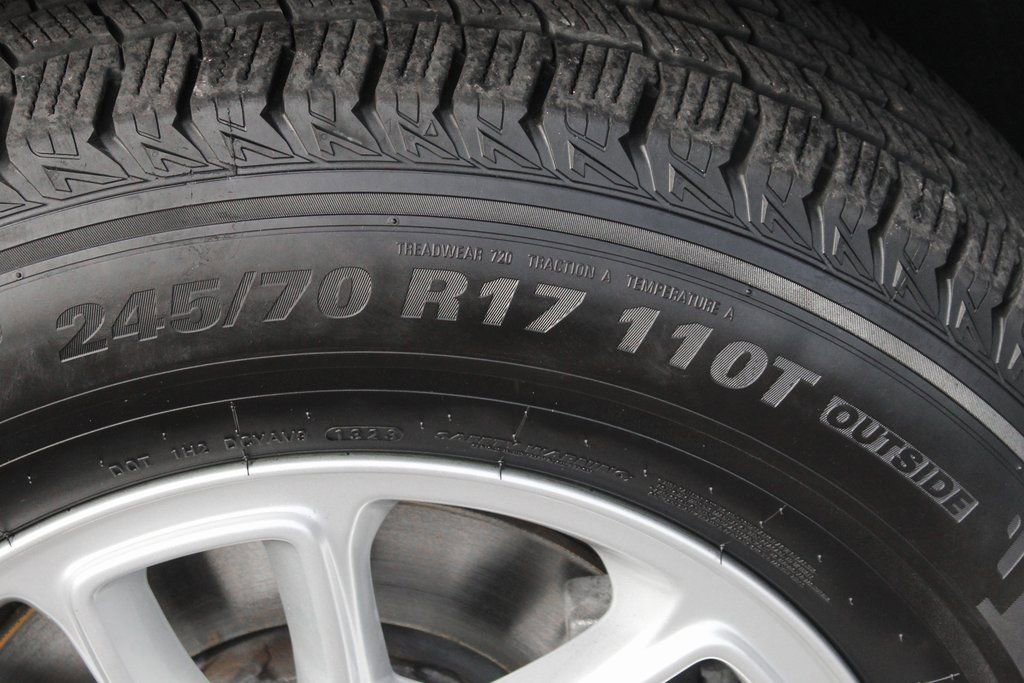 Used 2020 Jeep Grand Cherokee Laredo image 42