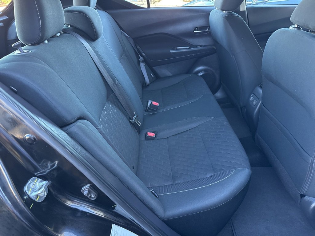 Used 2024 Nissan Kicks SV image 25