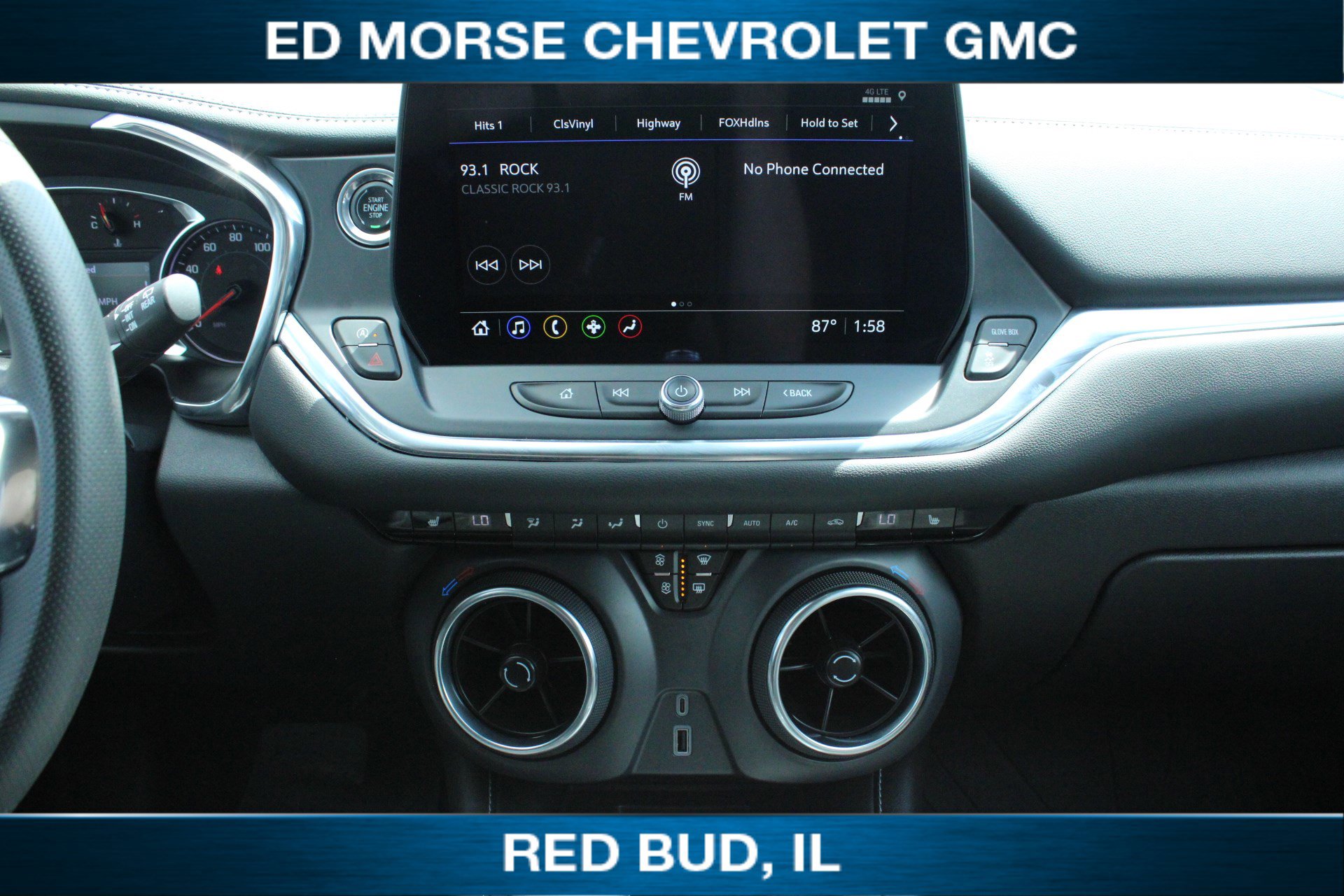 Used 2024 Chevrolet Blazer LT w/ Convenience Package image 12