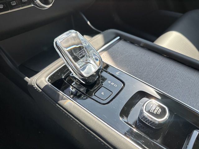 New 2026 Volvo XC90 B6 Ultra w/ Lounge Package image 15