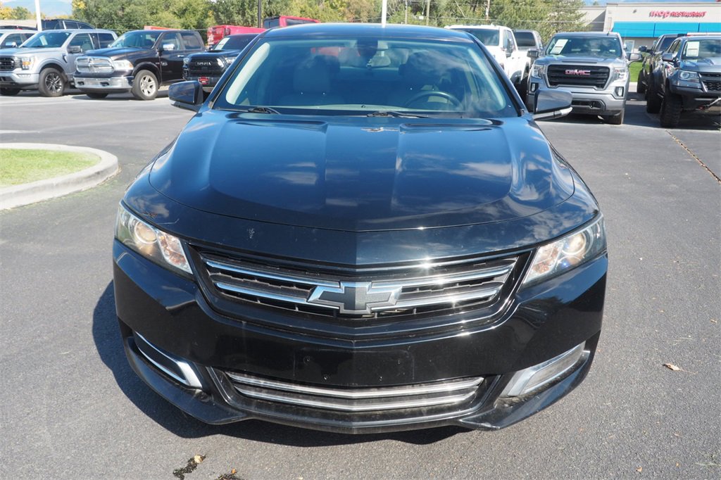Used 2017 Chevrolet Impala LT image 2