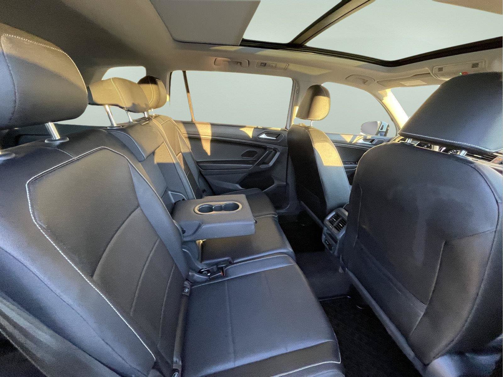 Used 2021 Volkswagen Tiguan SE w/ Panoramic Sunroof Package AWD/4WD image 22