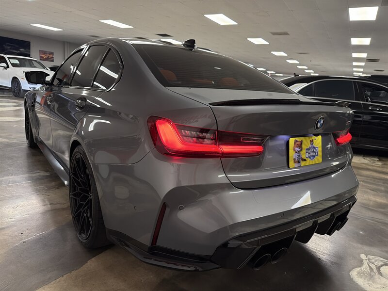 Used 2022 BMW M3 w/ M Carbon Exterior Package RWD image 10