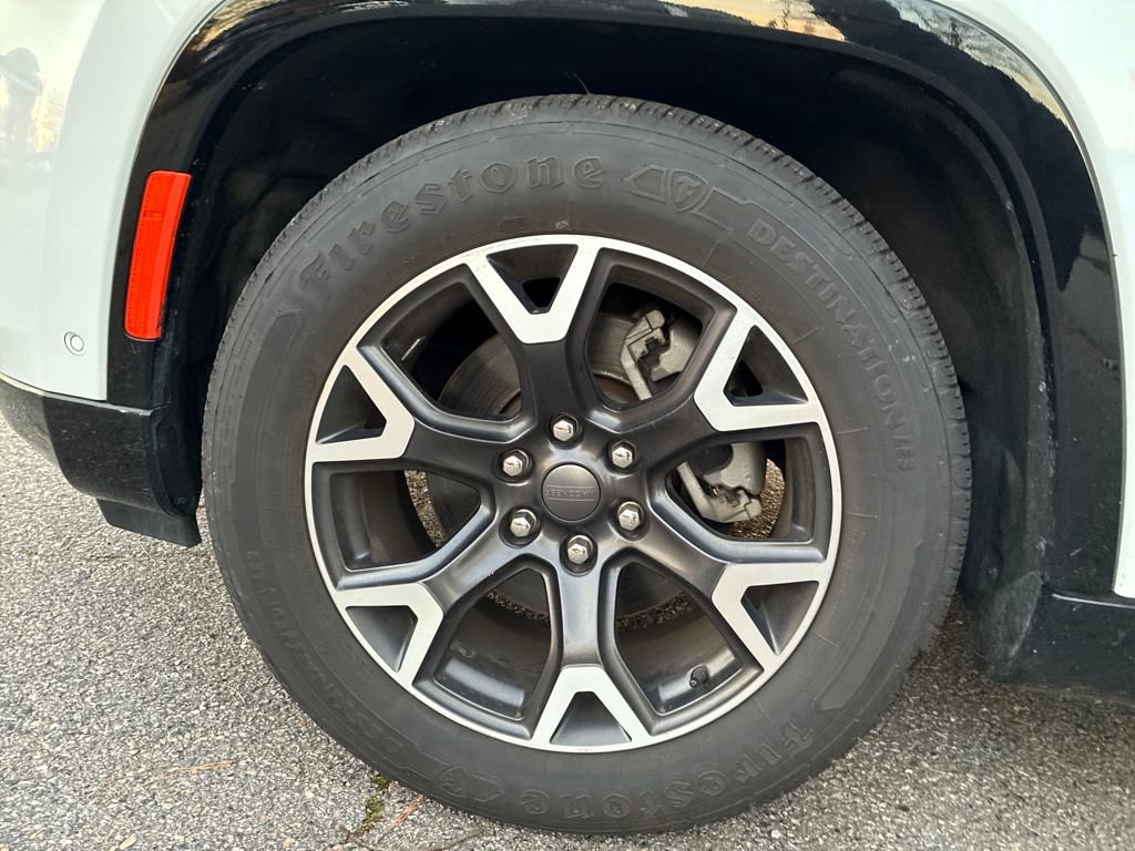 Used 2024 Jeep Wagoneer Series III image 27